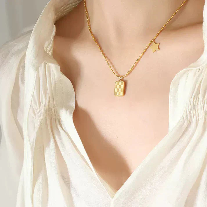 Lumino Buzz Necklace